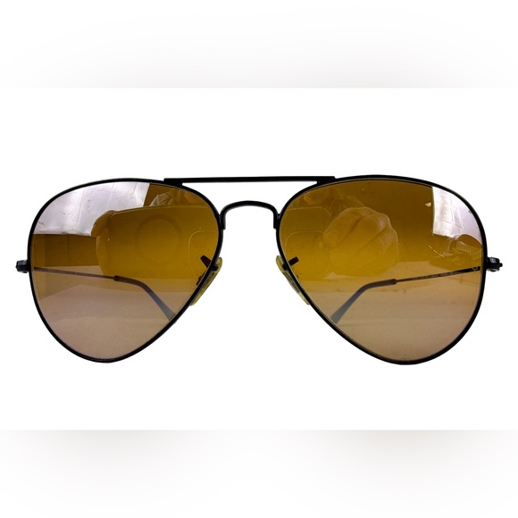 RAY-BAN AVIATOR SUNGLASSES IN BLACK METALLIC FRAME - Picture 2 of 7